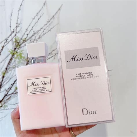 lait fondant pour le corps miss dior|Miss Dior .